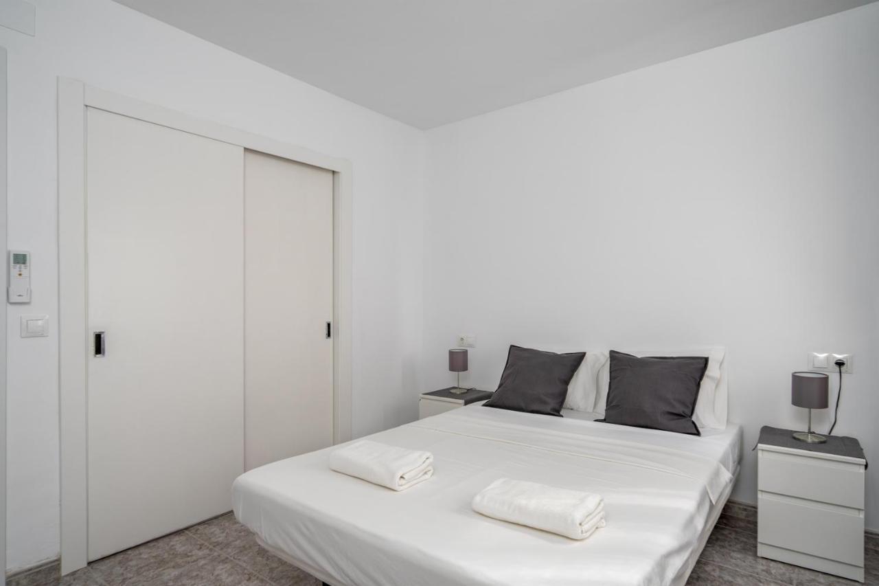 Central Flat With Pool In Fuengirola By Costarentals - Ref 171 Экстерьер фото
